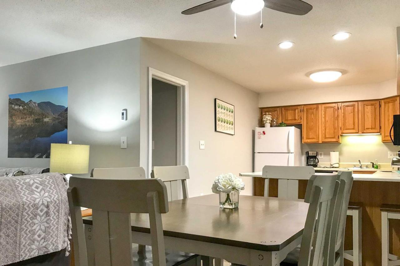 Lincoln Condo With Views, Pool, Hot Tub And Balcony! エクステリア 写真